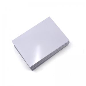 Hvid varmebestandig silikoneplast A4-størrelse PET-ark til fremstilling af ID-kort