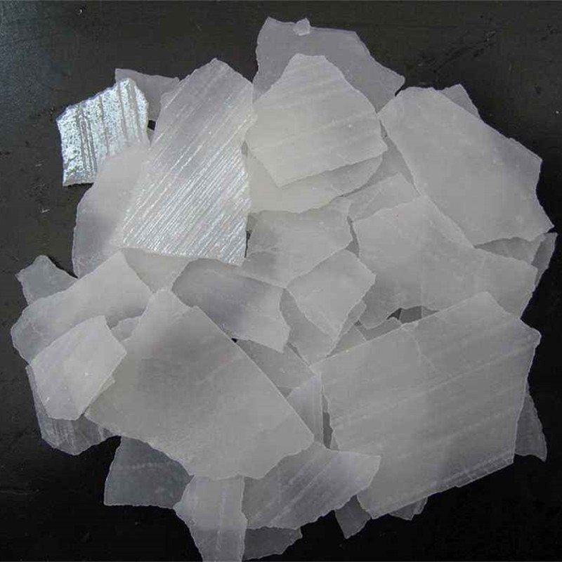 Kina producent Flakes / Perler / Solid 99% (Sodium Hydroxid, NaOH) Caustic soda