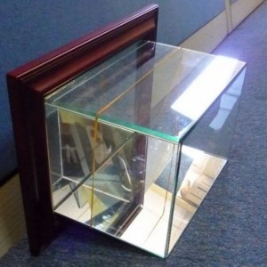 Vægmonteret fodboldskærm