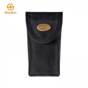 Lille sort Nylon foldeknivskede