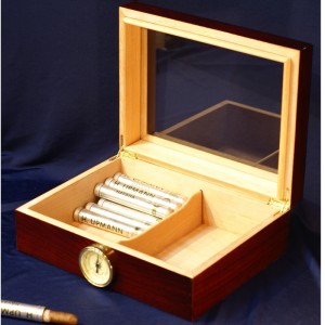 Træ 50 Count Glass Top Cigar Humidor