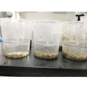 Flokulerende polyacrylamidpulver til industriel spildevandsrensning