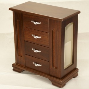 Klassisk smykkeskrin