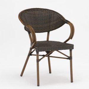 Rattan firkantet bordmøbler af aluminium med imiteret bambuskorn og hærdet glas