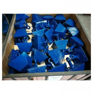 Støbt pyramideanker malet