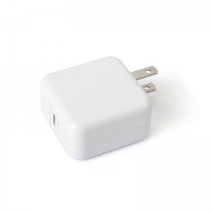 KPS-8409LC PD 18W rejselader