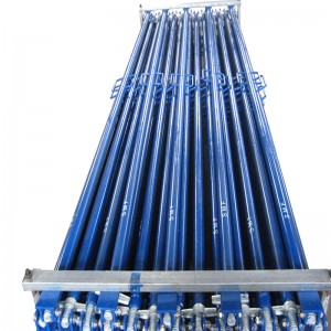 Stillads væg Push Pull Prop malet blå