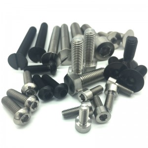 Titanium bolt og skrue