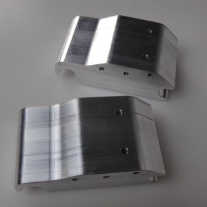 Specialtilbehør til fremstilling af autodele og tilbehør