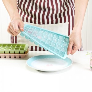 36 firkantede små silikone isterninger med låg