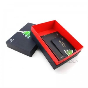 Kina fabrik direkte engros tilpasset logo trykt papir julegaveæske