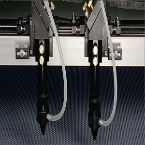 projektor positionering skæremaskine