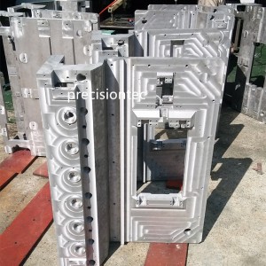 Brugertilpassede metaldele