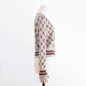 Damer tilpasset 100% polyester Finshnet jacquard-cardigantrøjer