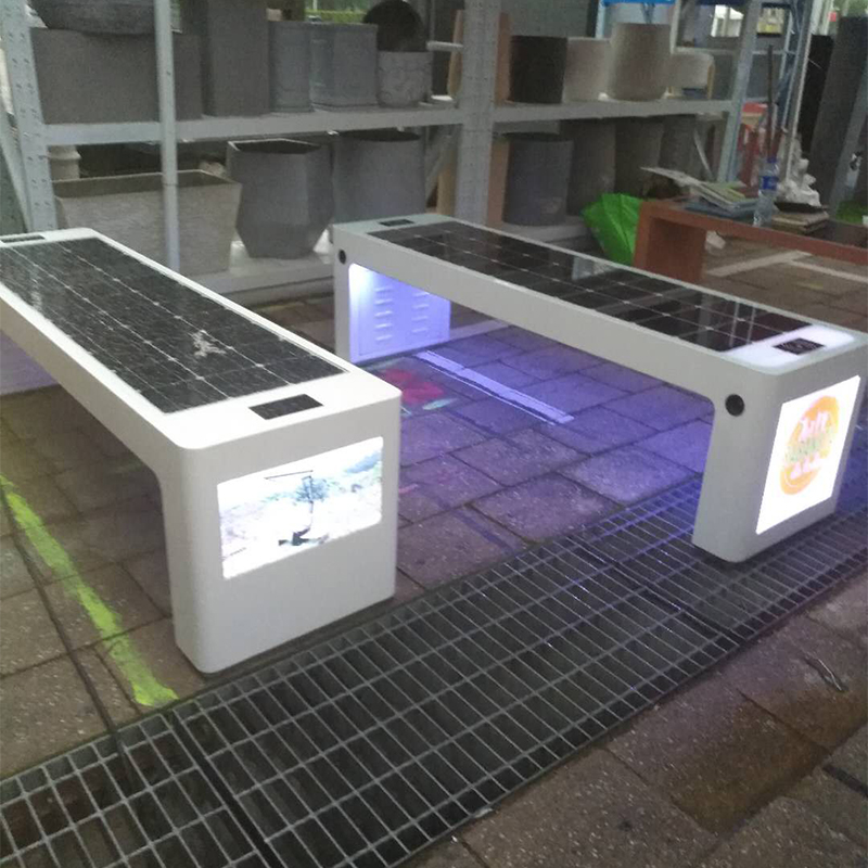 Solcellepanel drevet smart udendørs reklamebænk Havebenke Ny generation gademøbler