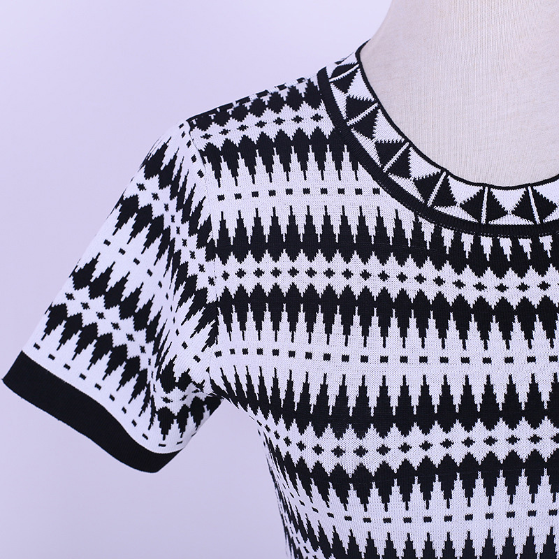 Tilpasset sommer sort hvid geometrisk design Dame sweater kjole