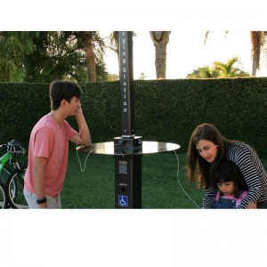 Solenergi udendørs park smart USB-opladning mobiltelefon kraftstation