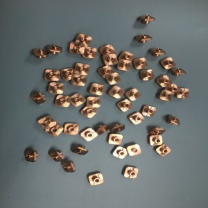 Legeret materiale forskellige materialetilpassede møldele