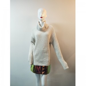 WHITE HIGH COLLAR LONG-SLEEVE SWEATER RLW0045F