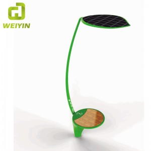 Smart solenergi-annonceringsbelysningsbænk til udendørs opladning af mobiltelefoner