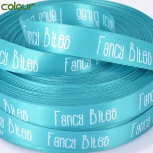 3 # Brugerdefineret logo polyestertrykt satinbånd