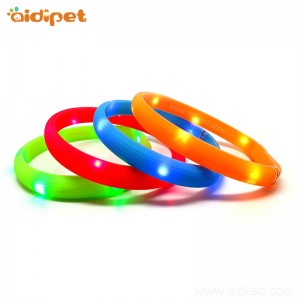 Brugerdefineret tilpasset logo silikone justerbar ledet hunde krave gør forsyninger