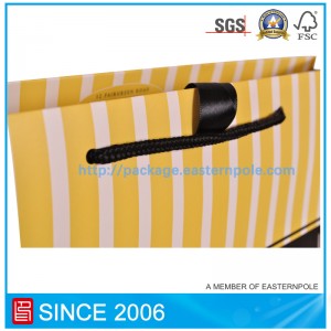 Luksus Lily Pink papirpose med båndlukning