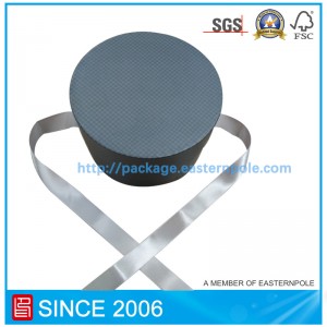 Luksus rund chokoladekasse med båndlukning