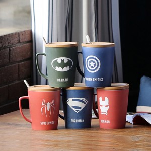 Brugertilpasset koffeinfri trykkop hvidt 100% melamin kaffekrus med nyt design