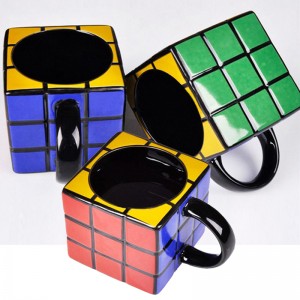 Engroshandel med tegneseriefigurer af keramisk 3D tegnefilm krus