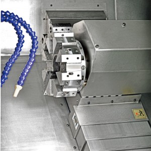 Kina fremstiller hydraulisk tårn CNC drejebænkemaskine med halebæger