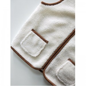 Børnens hvide BORG VEST RLCV0002