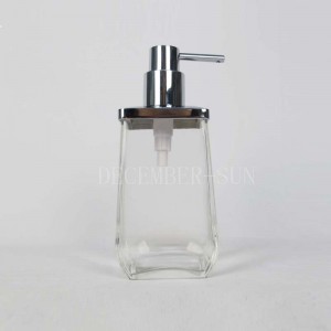 Sæt i badeværelsestilbehør i klart glas