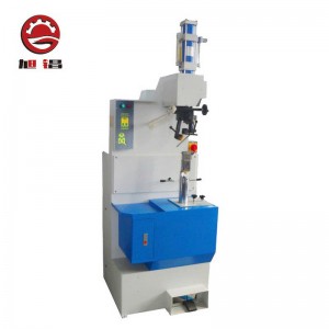 Skofremstilling af semi-auto computeriseret hælspikermaskine