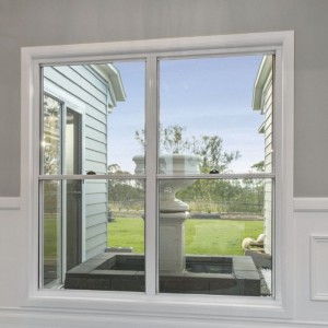DOBBELT HUNG WINDOWS UPVC & aluminium