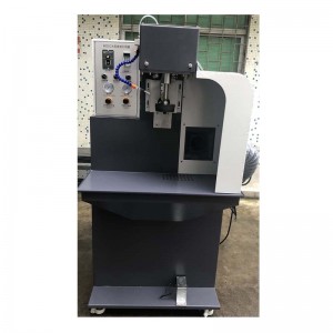 sportssko-maskinefremstilling til væggesåle med grov buffing-slibning