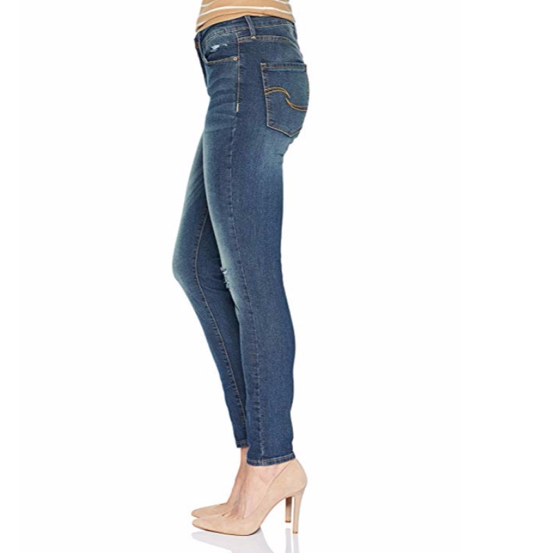 Guldmærke til kvinder med moderne skinny jeans