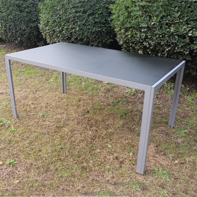 Rektangulært bord i aluminium