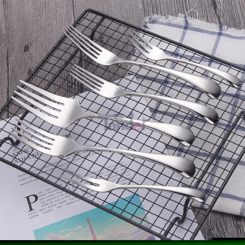 Kurve Design Stainless Steel Kitchen Restaurant Party Tableware Cutler 24PCS Set