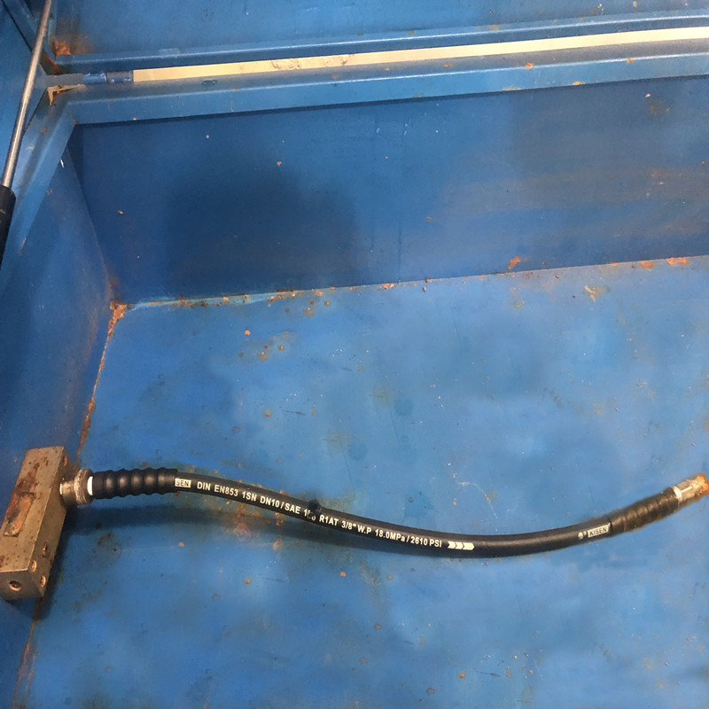 Overskyd standard BP-testresultatet af SAE 100 R1 3\/8 '' ved 110Mpa