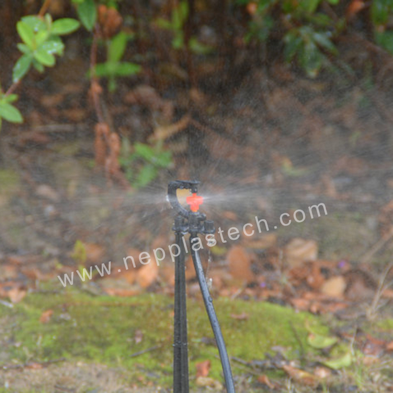 Orchard automatisk kunstvandingssystem mikro roterende sprinklere
