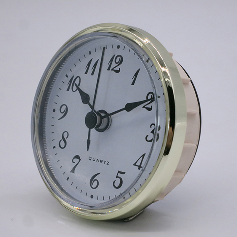 70mm guldramme hvid bund, rund urværk