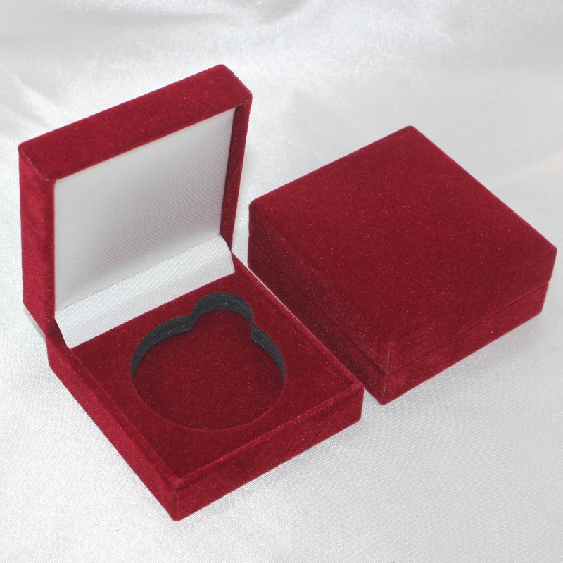 Punkt V-04 firkantet PU Læderkasse til mønter og emblemer, manchetknapper, slipseklip osv.63*68*28, vægt omkring 50g