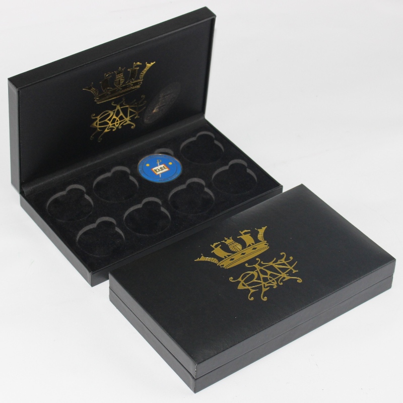 Punkt V-21 rektangel PU-læderkasse til 90*120 mm medalje, møntmærke osv. mm.234*140*40, vægt omkring 325g