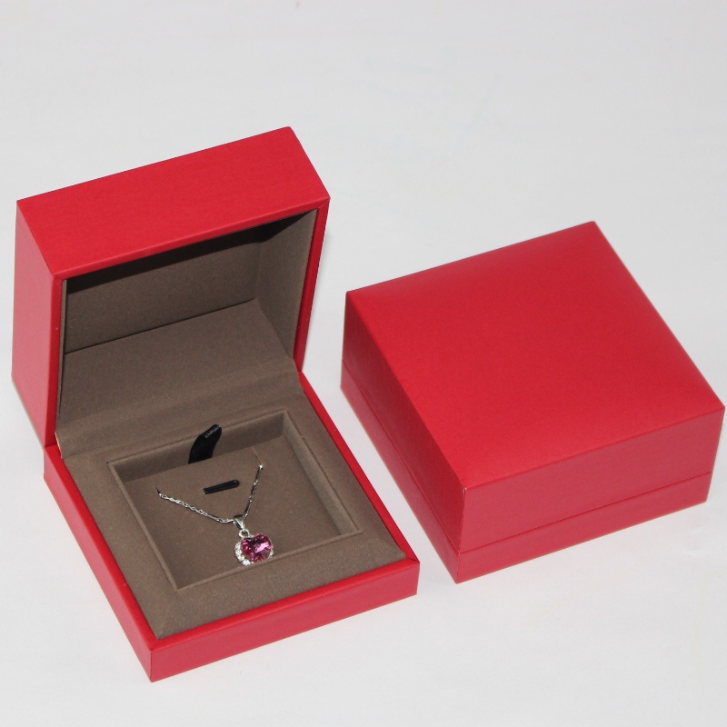 Exkvisitte smykkeemballage boks til personlig smykkevarer af høj kvalitet smykkeskrin, størrelse er 90*90*45mm