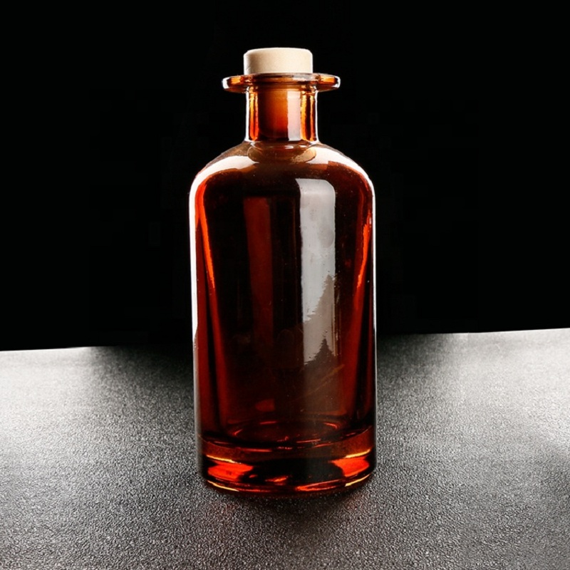 Farvet Reed Diffuser-glasflaske med høj kvalitet