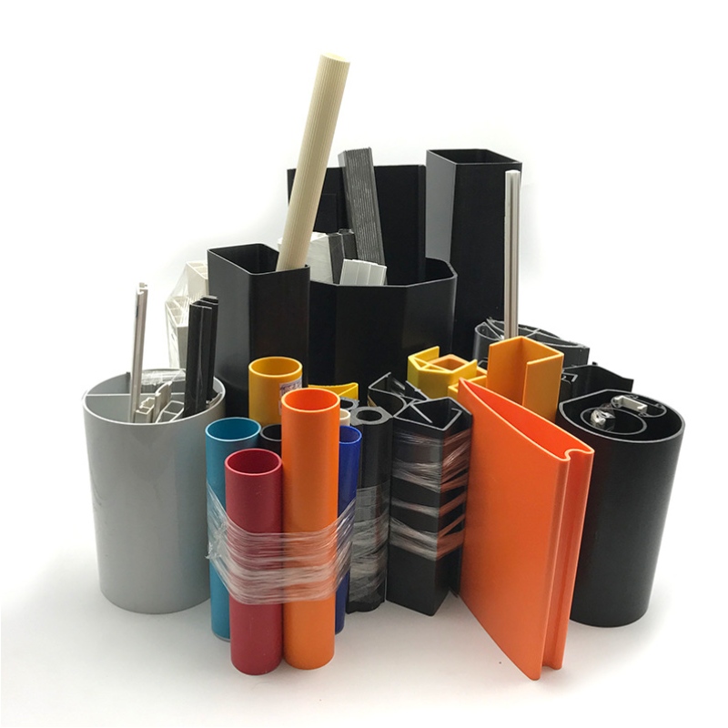 Ikke-standard specialfremstillet billig prismekstruderet pvc plastprofil til byggematerialer