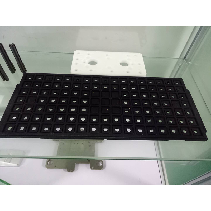 CNC drejebænk bearbejdningsproduktionscenter for at tilpasse tegningen