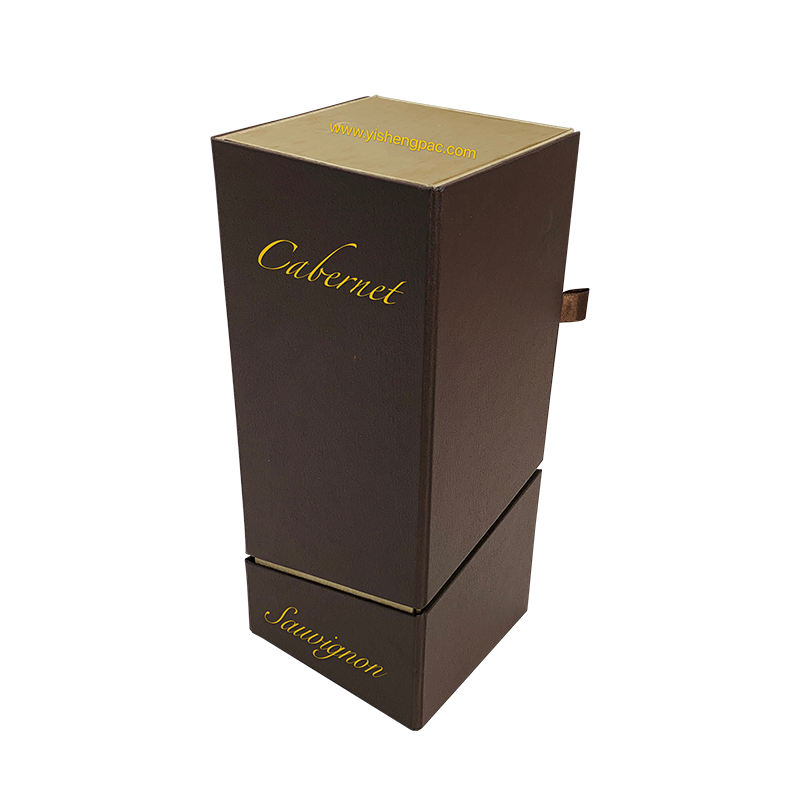 Brun sammenklappelig magnetisk lukning gaveæske til whisky