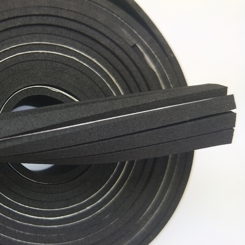 Fabrikken leverer sort EPDM skum, flammehæmmende klæbende skum, stødabsorberende og tætningsskum kan udstanses